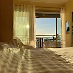 Climatise Vue Panoramique Et Parking Apartment Villepey